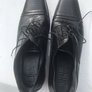 Used Dkny. Shoe